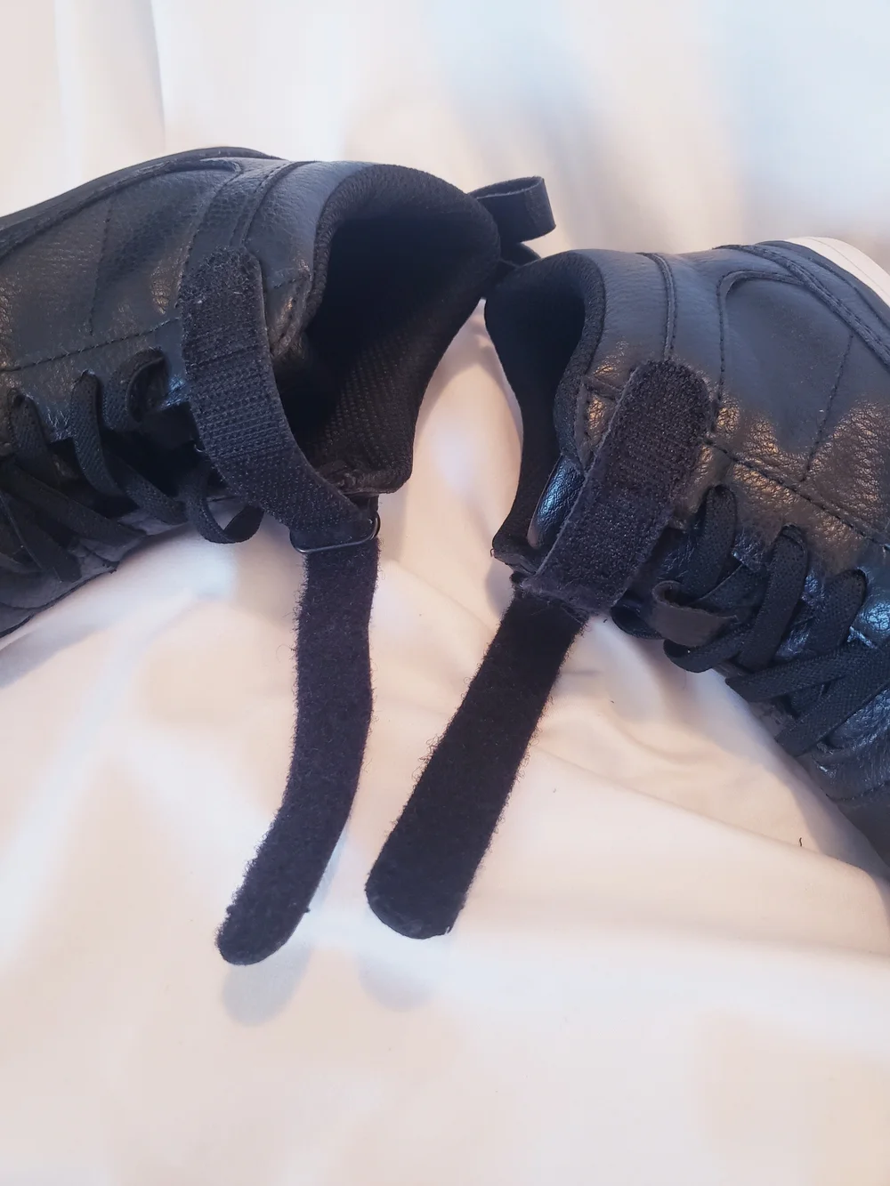Children's Place Black High-Top Sneakers with Velcro Straps Size 11